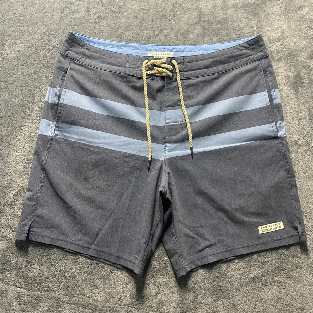 Fair Harbor Board Shorts Mens Size 34 Navy Blue Striped Swim Trunks
